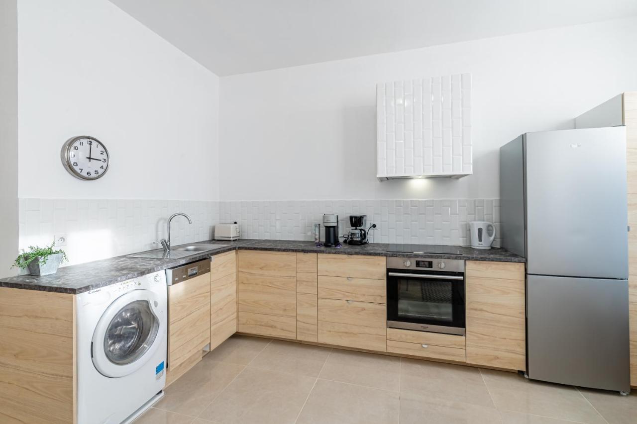 Le Borely: Appartement Climatise Avec 2 Chambres, A 800M De La Plage Marseille Exterior photo